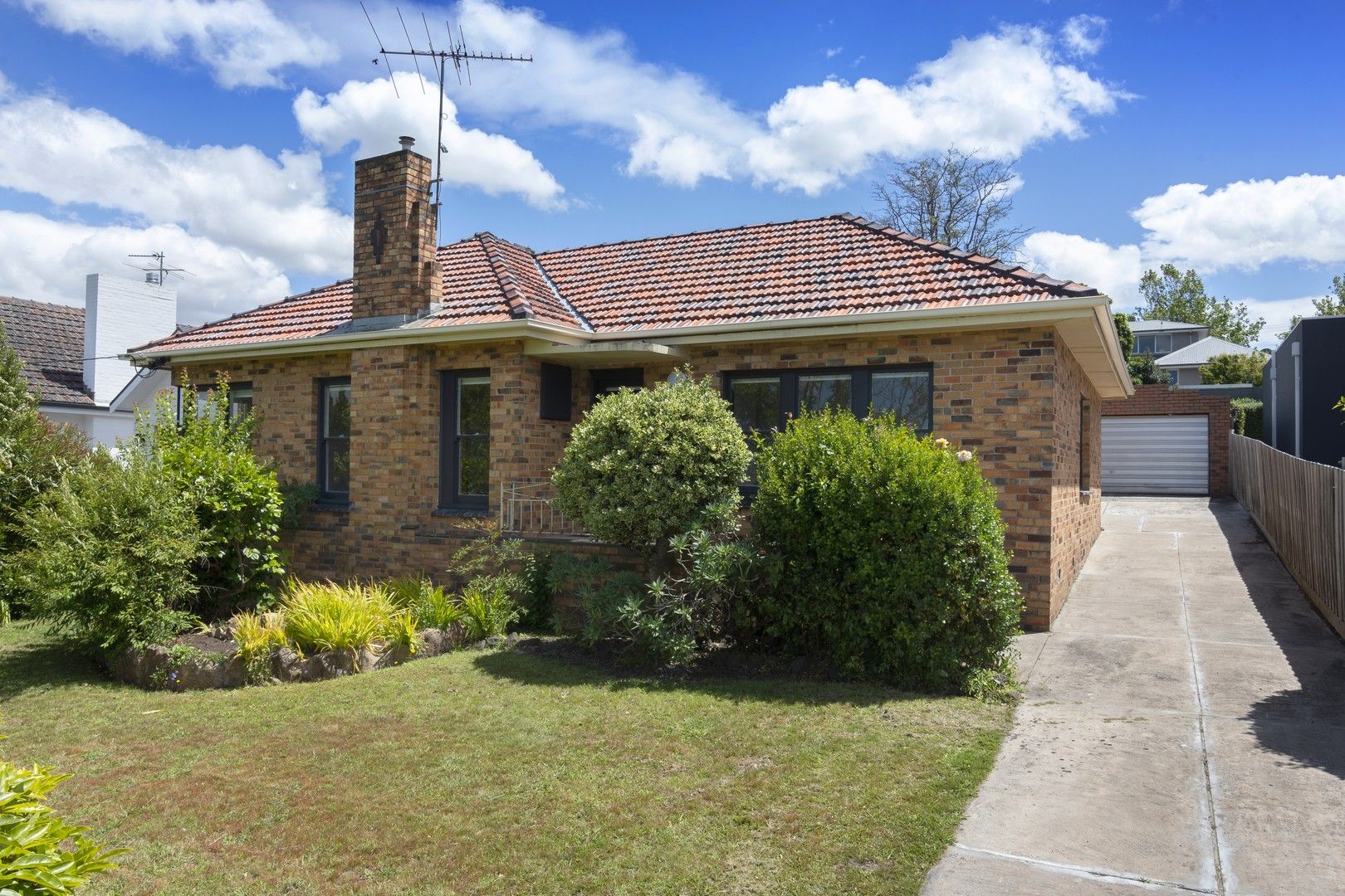 3 bedrooms House in 18 Grant Street NEWTOWN VIC, 3220