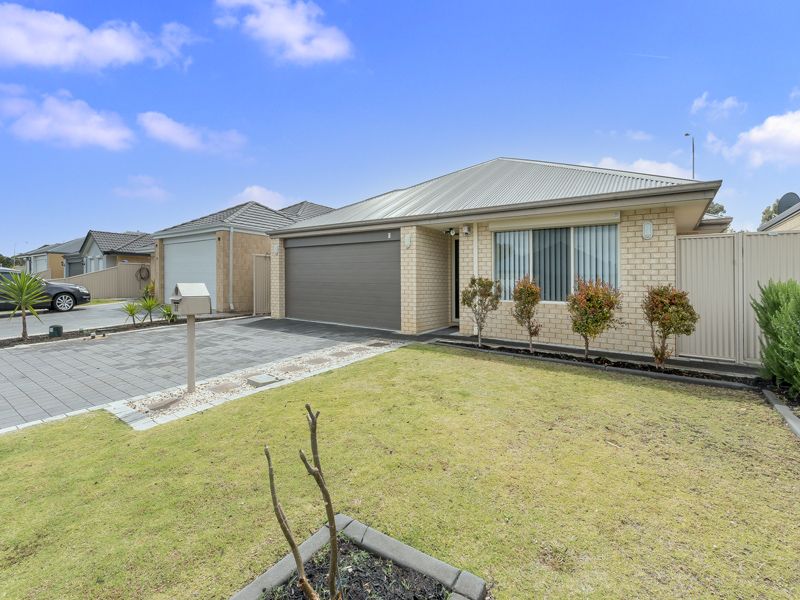 28 Hayeswater Circuit, Waikiki WA 6169, Image 1