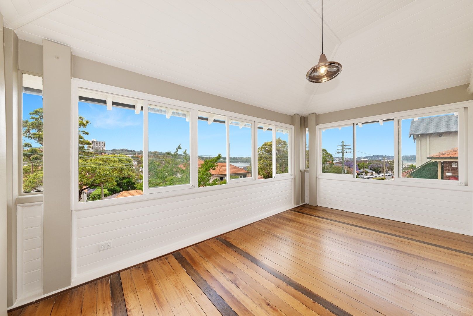 3 bedrooms Duplex in 2/10 Cremorne Road CREMORNE POINT NSW, 2090