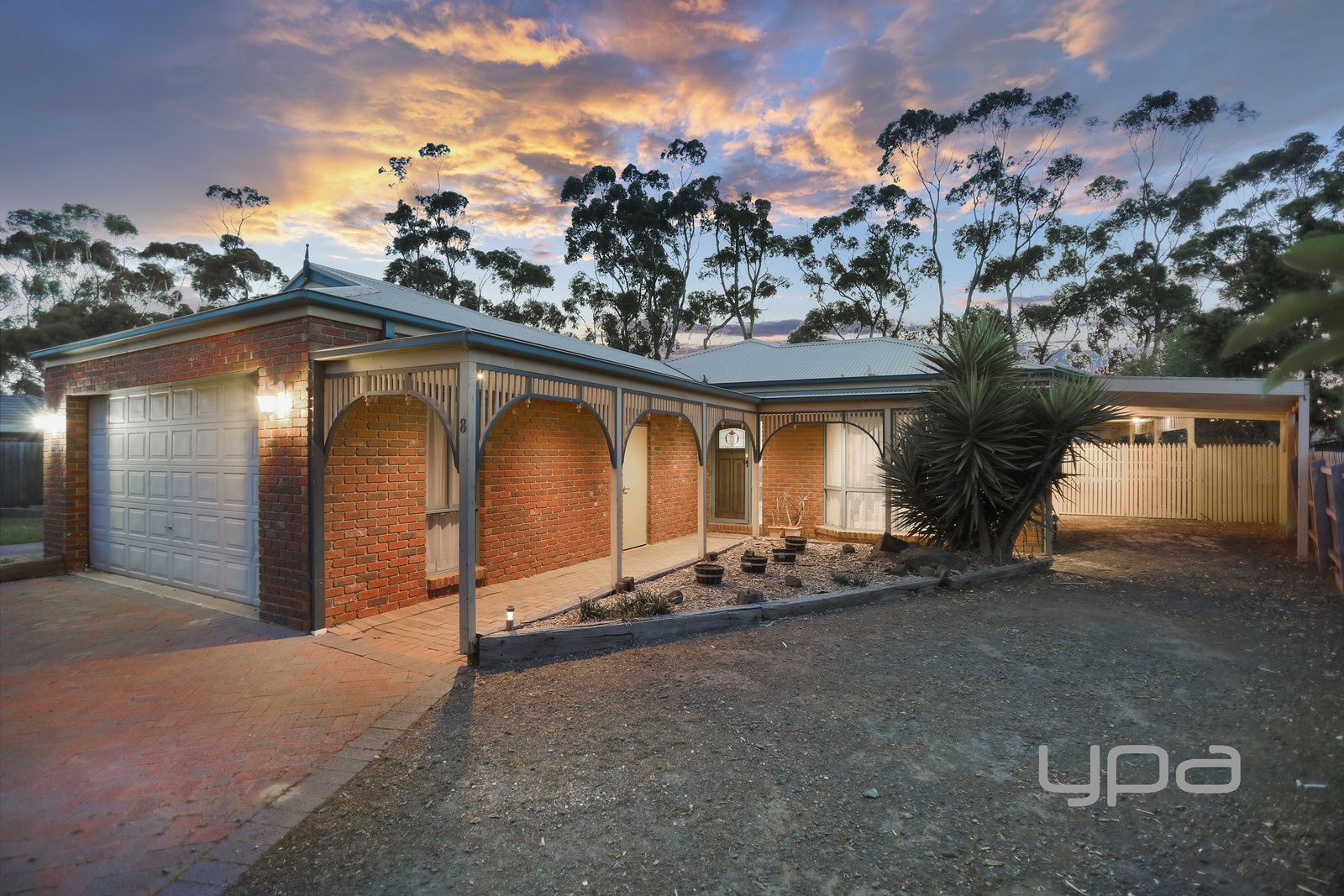 8 Dampier Court, Wyndham Vale VIC 3024, Image 1