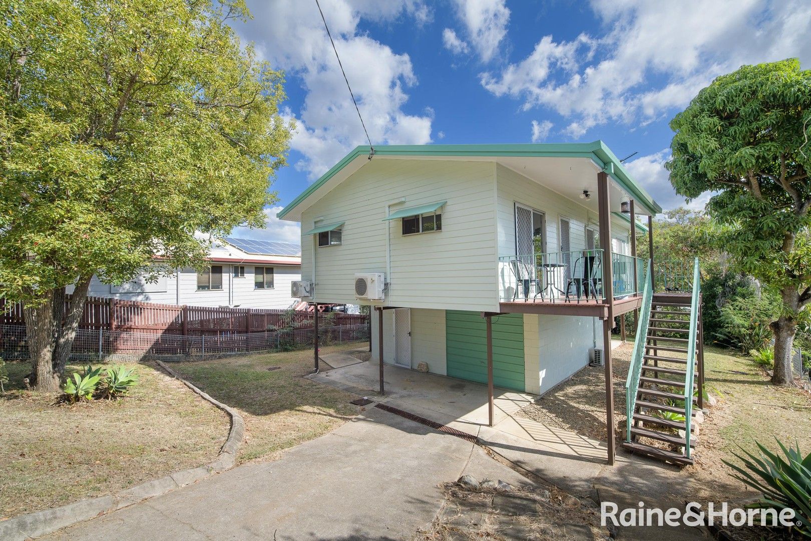 3 bedrooms House in 34 Flounder Crescent TOOLOOA QLD, 4680