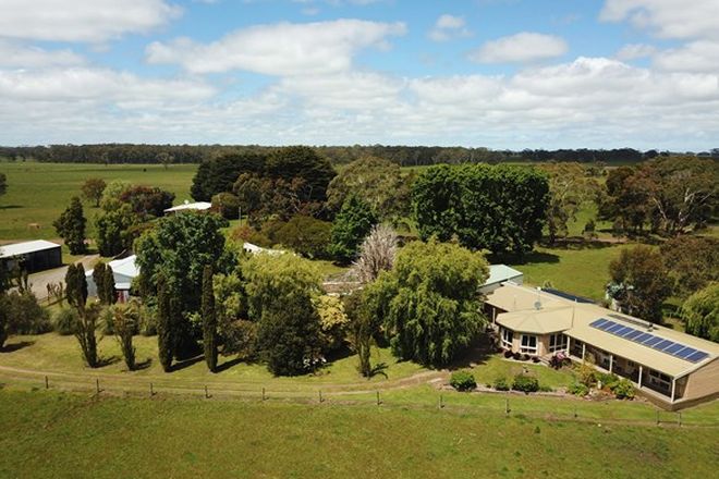 Picture of 112 Soundrys Road, ELINGAMITE VIC 3266