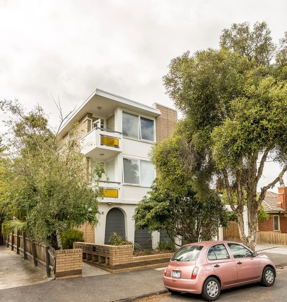 2/1 Hartpury Avenue, Elwood VIC 3184