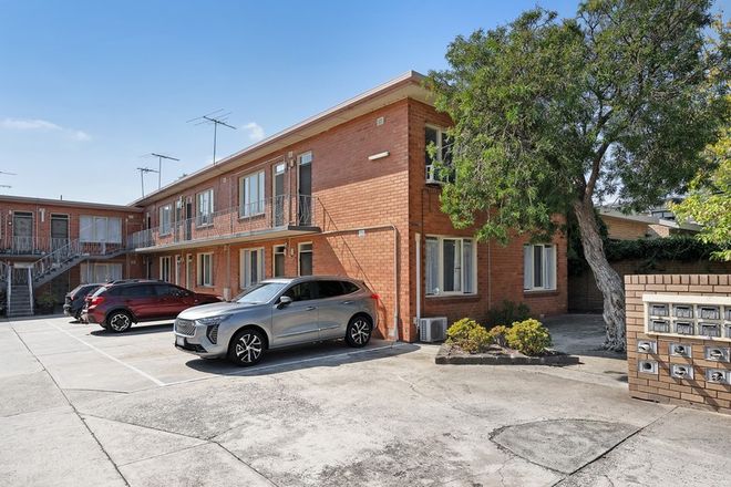 Picture of 10/20 Loch Avenue, ST KILDA EAST VIC 3183