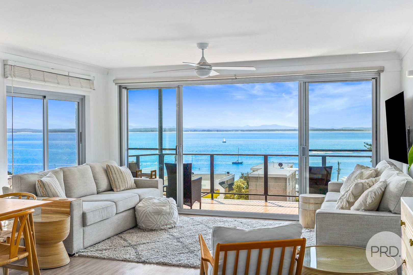 2 bedrooms Apartment / Unit / Flat in 7/51 Ronald Avenue SHOAL BAY NSW, 2315