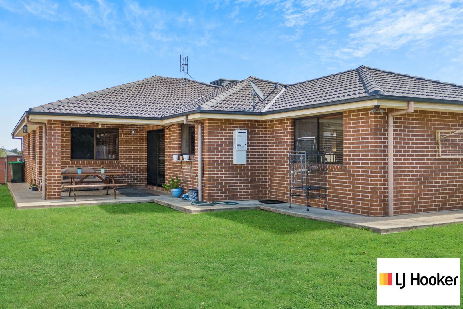 29 Milburn Road, Oxley Vale NSW 2340, Image 0