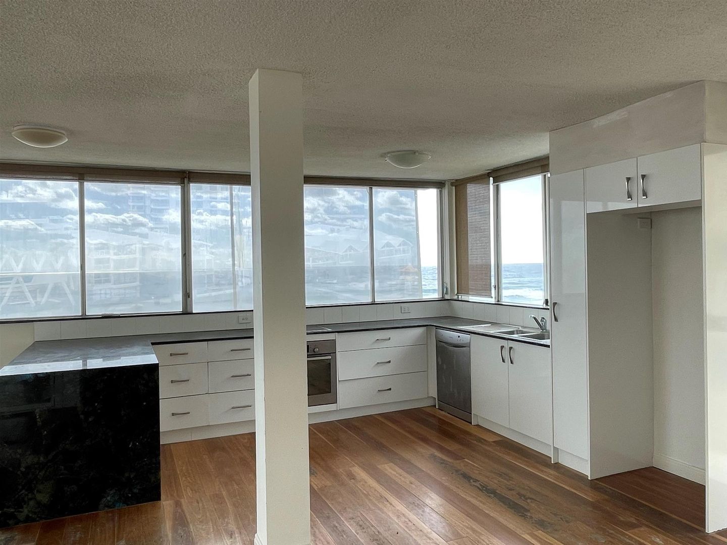 6/65 Garfield Terrace, Surfers Paradise QLD 4217 Apartment For Rent