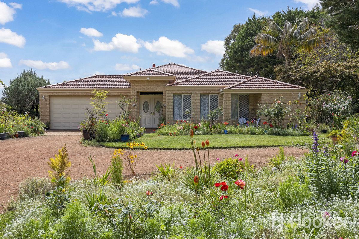 194 Sovereign Hill Drive, Gabbadah WA 6041, Image 1