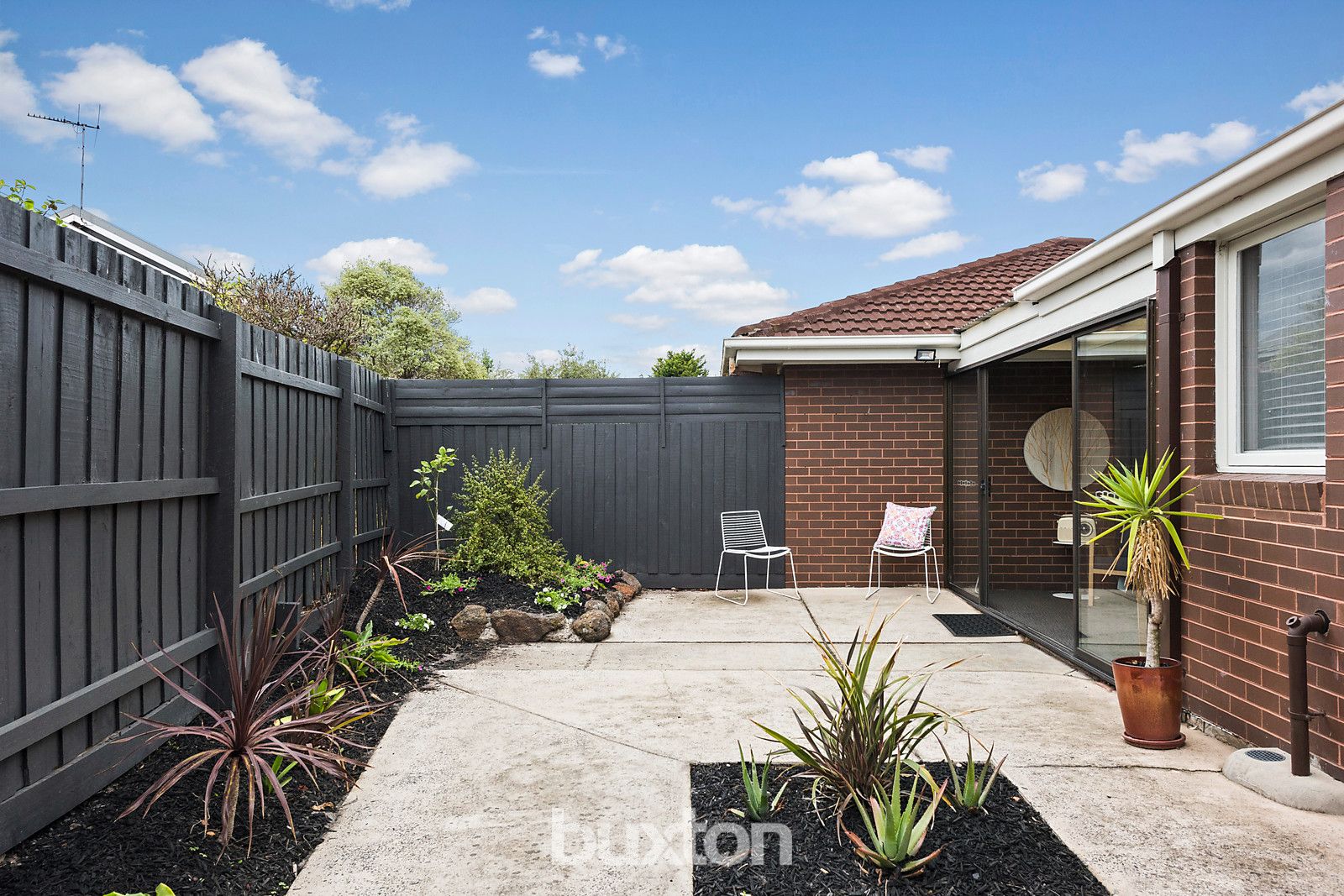 2/12 Golden Avenue, Bonbeach VIC 3196, Image 0