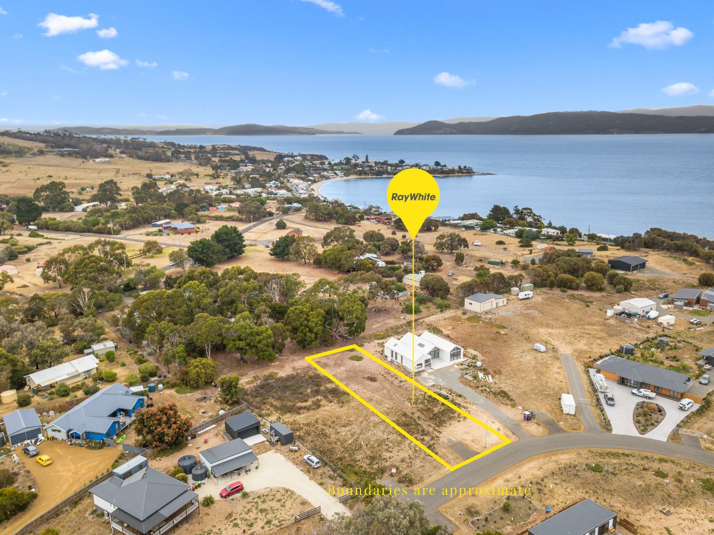 3A Pardalote Close, Opossum Bay TAS 7023, Image 2