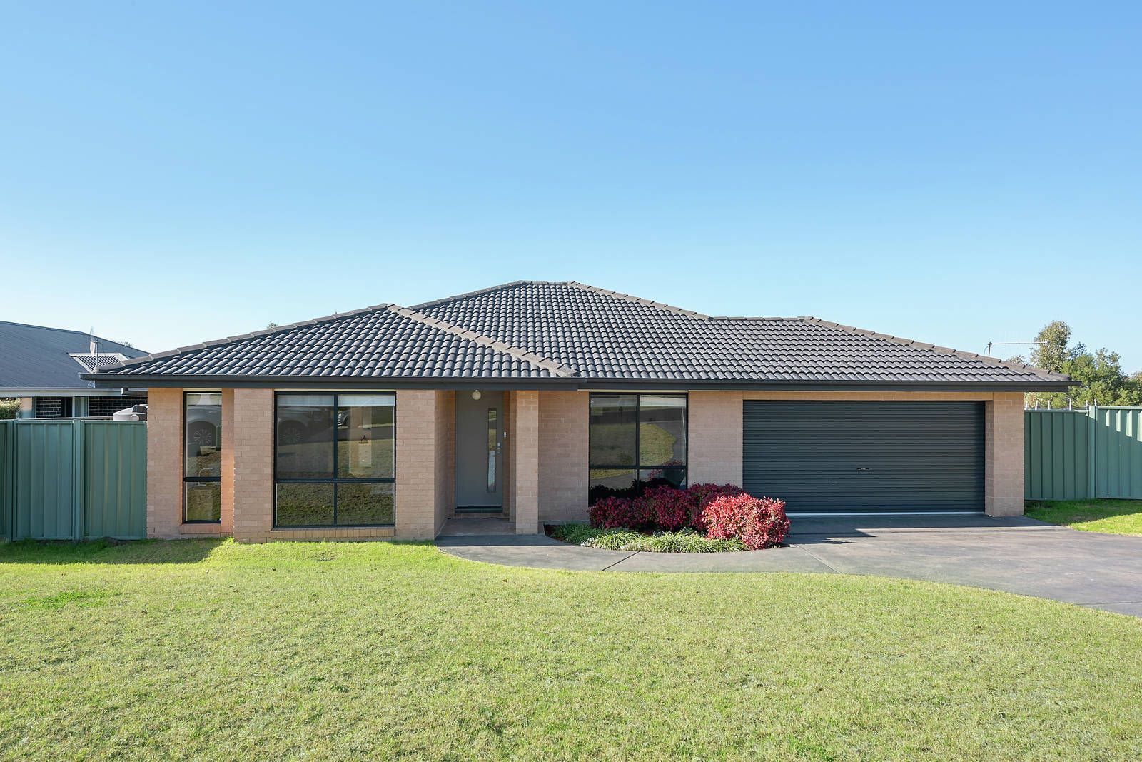 4 bedrooms House in 101 White Circle MUDGEE NSW, 2850