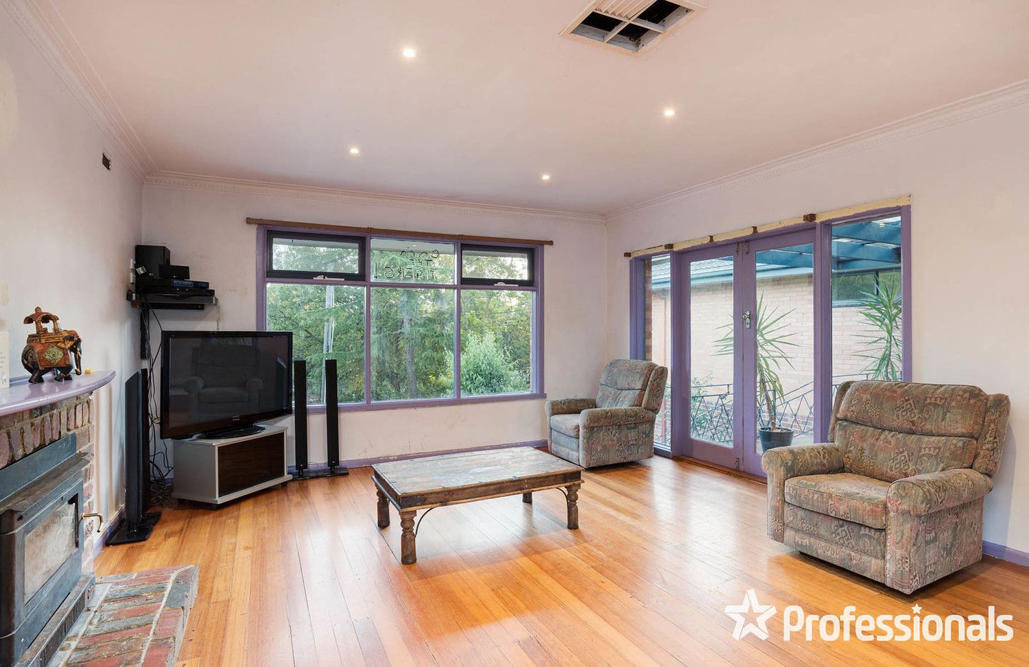 175 Lincoln Road, Croydon VIC 3136, Image 2