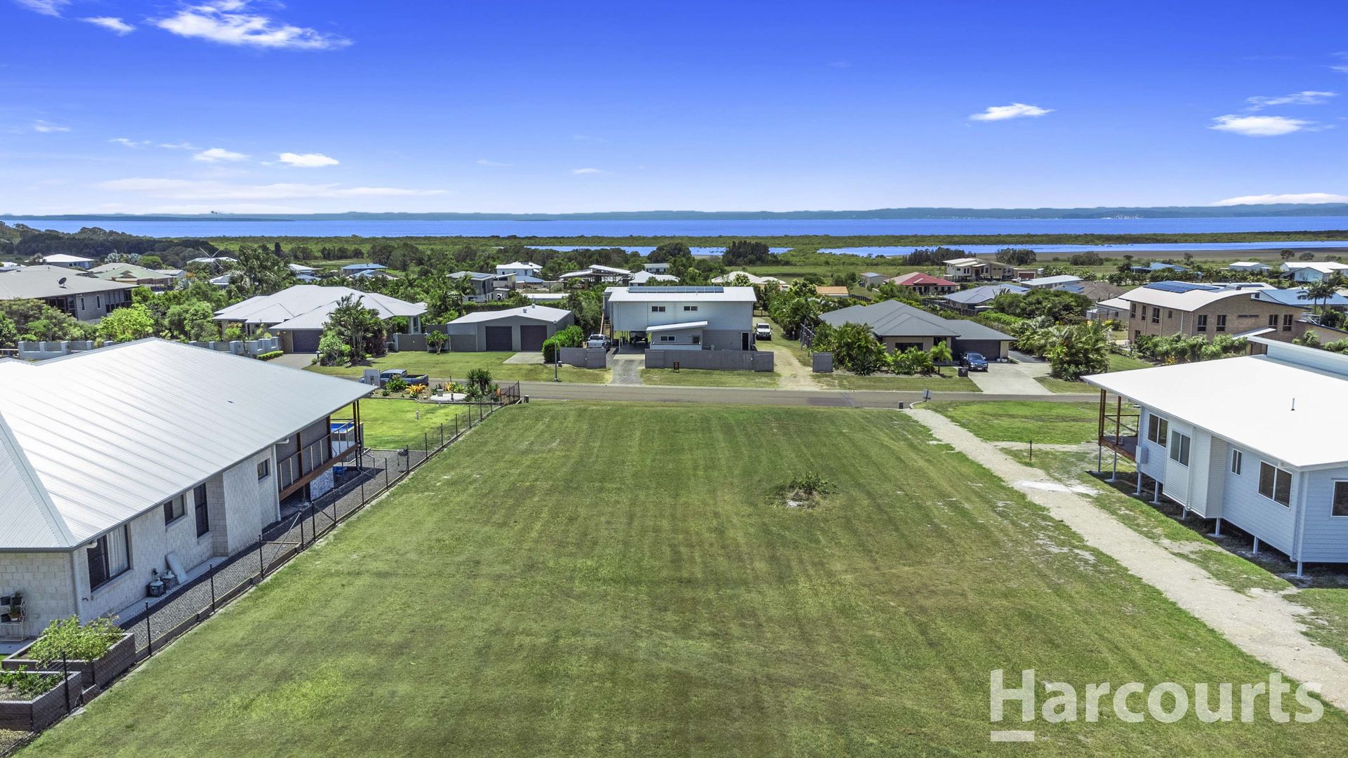 55 Windjammer Circuit, River Heads Property History & Address