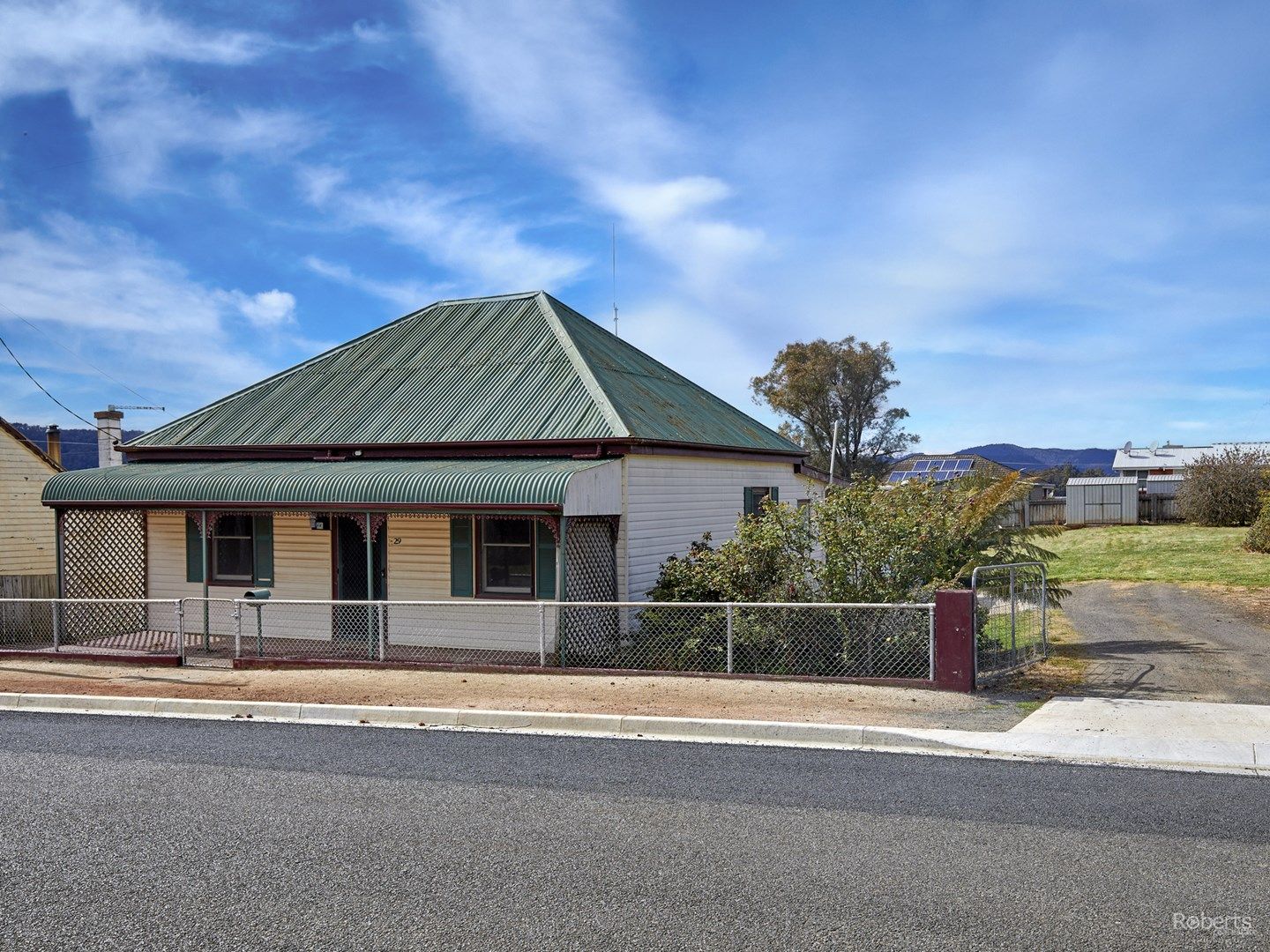 29 Arthur Street, Scottsdale TAS 7260, Image 0