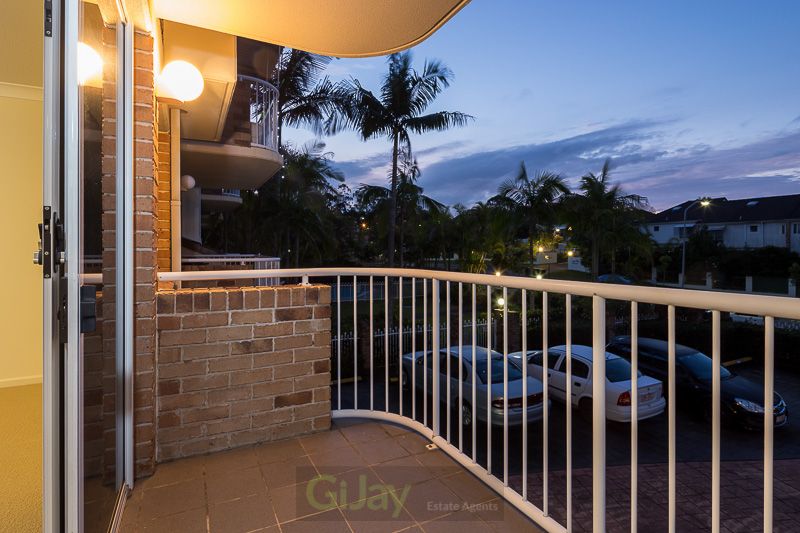 2/46 Lani Street, Wishart QLD 4122, Image 2