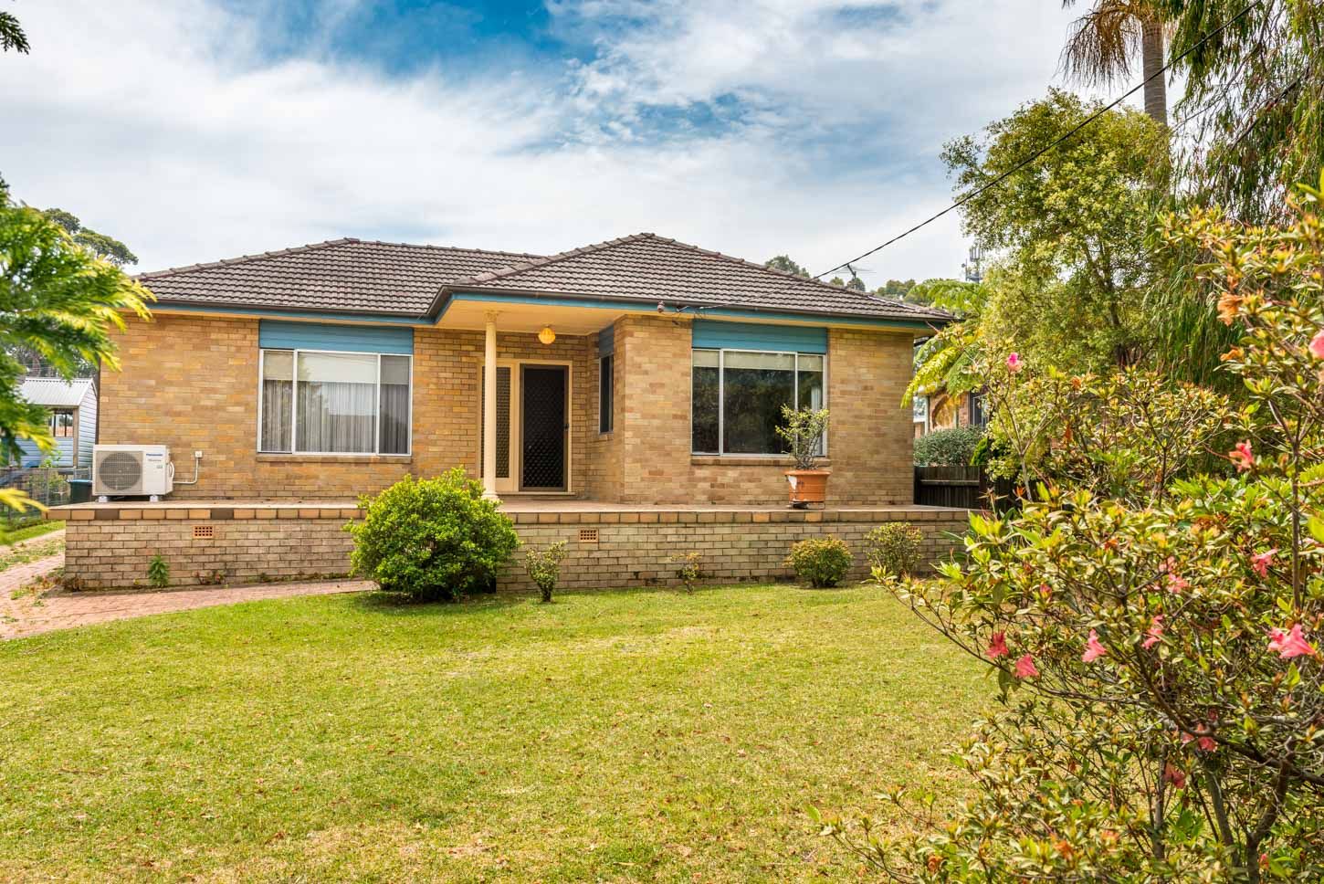 52 Karingal Crescent, Frenchs Forest NSW 2086, Image 2