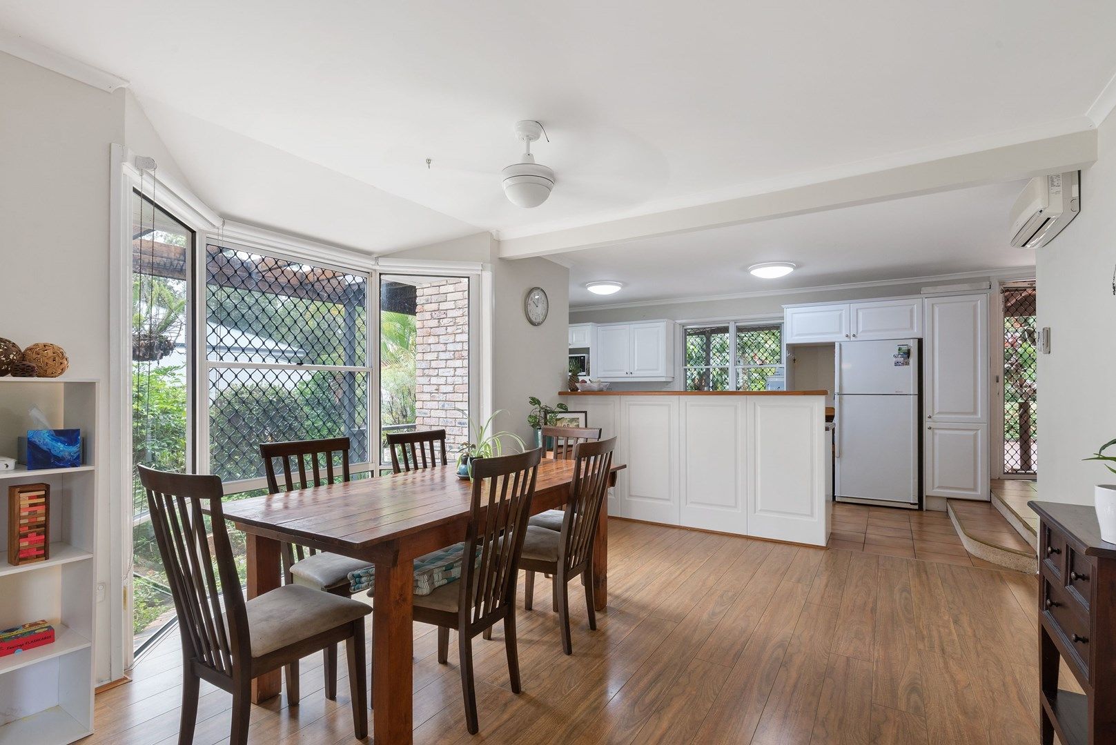 4 bedrooms House in 4 Peter Street South EVERTON HILLS QLD, 4053