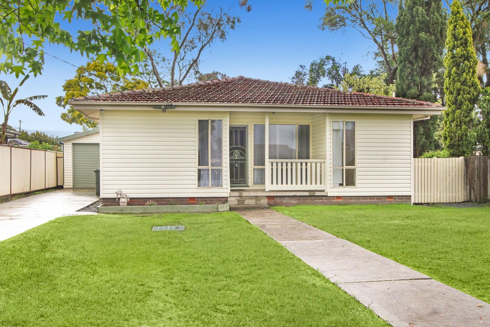 3 bedrooms House in 66 Bambil Crescent DAPTO NSW, 2530