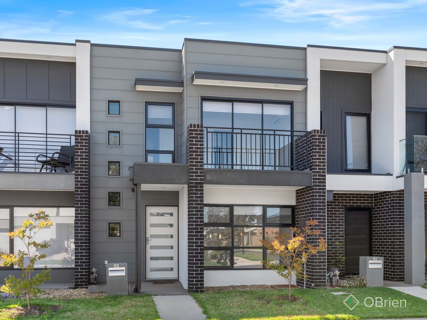 3 bedrooms House in 92 Goldeneye Circuit WERRIBEE VIC, 3030