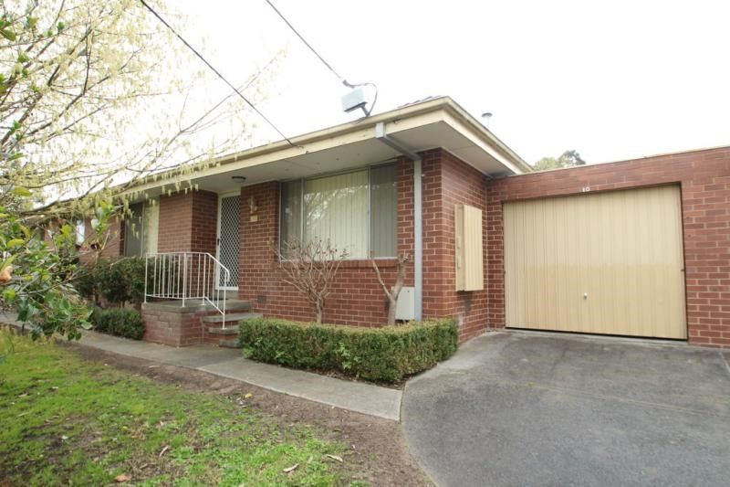 2 bedrooms Apartment / Unit / Flat in 10/1-3 Purser Avenue RINGWOOD EAST VIC, 3135