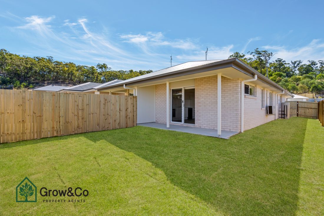 3 bedrooms Duplex in 8A Nadia Court BAHRS SCRUB QLD, 4207
