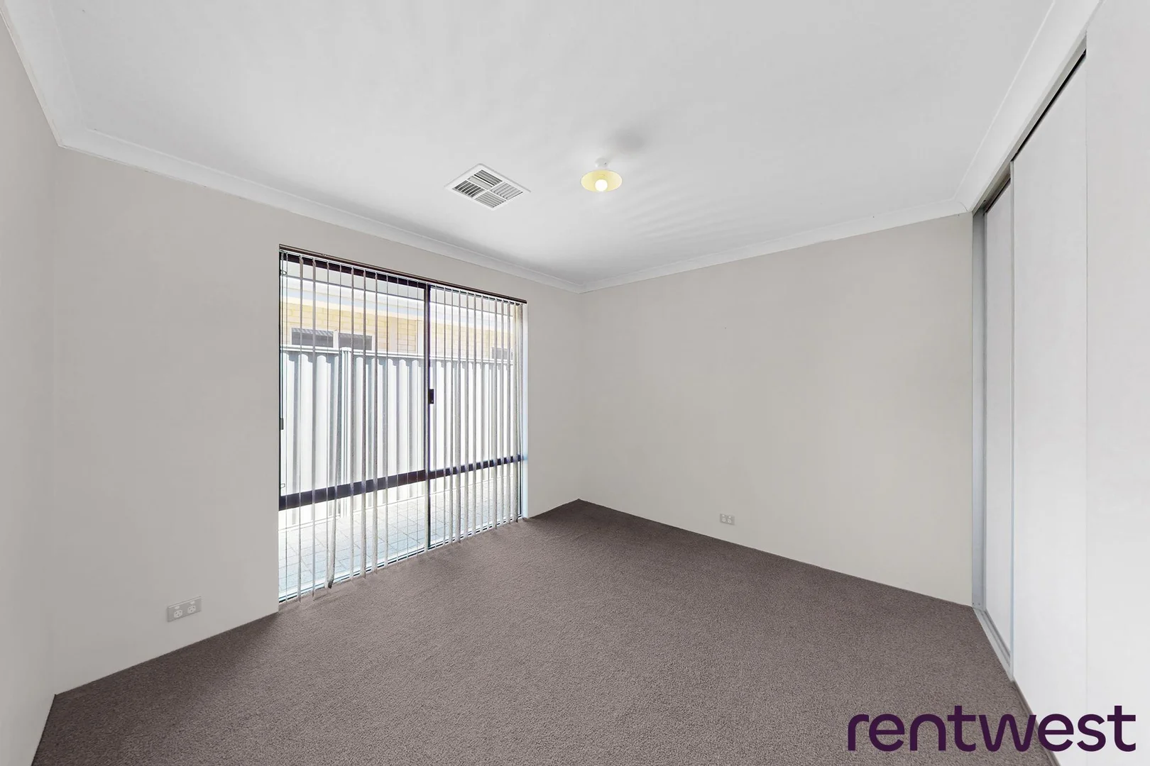 Additional image 12 of 44 Columbia Cres, Alkimos WA 6038