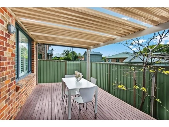 2/26 Bourke Street, Adamstown NSW 2289