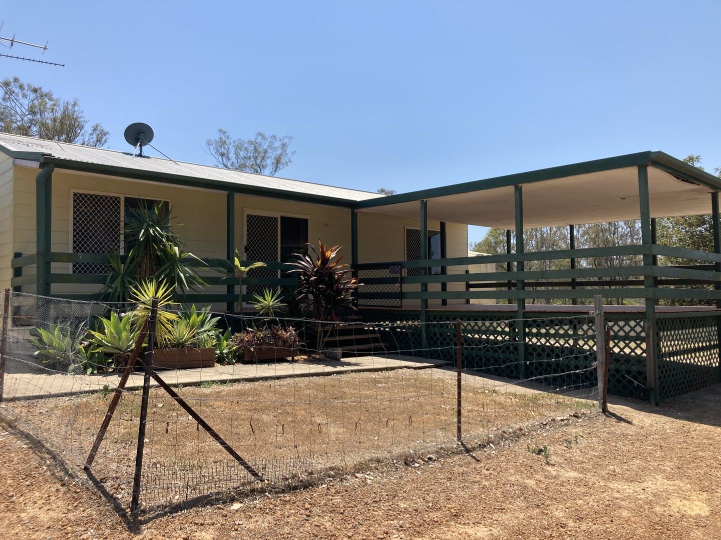 3 bedrooms House in 13 Advance Court KENSINGTON GROVE QLD, 4341