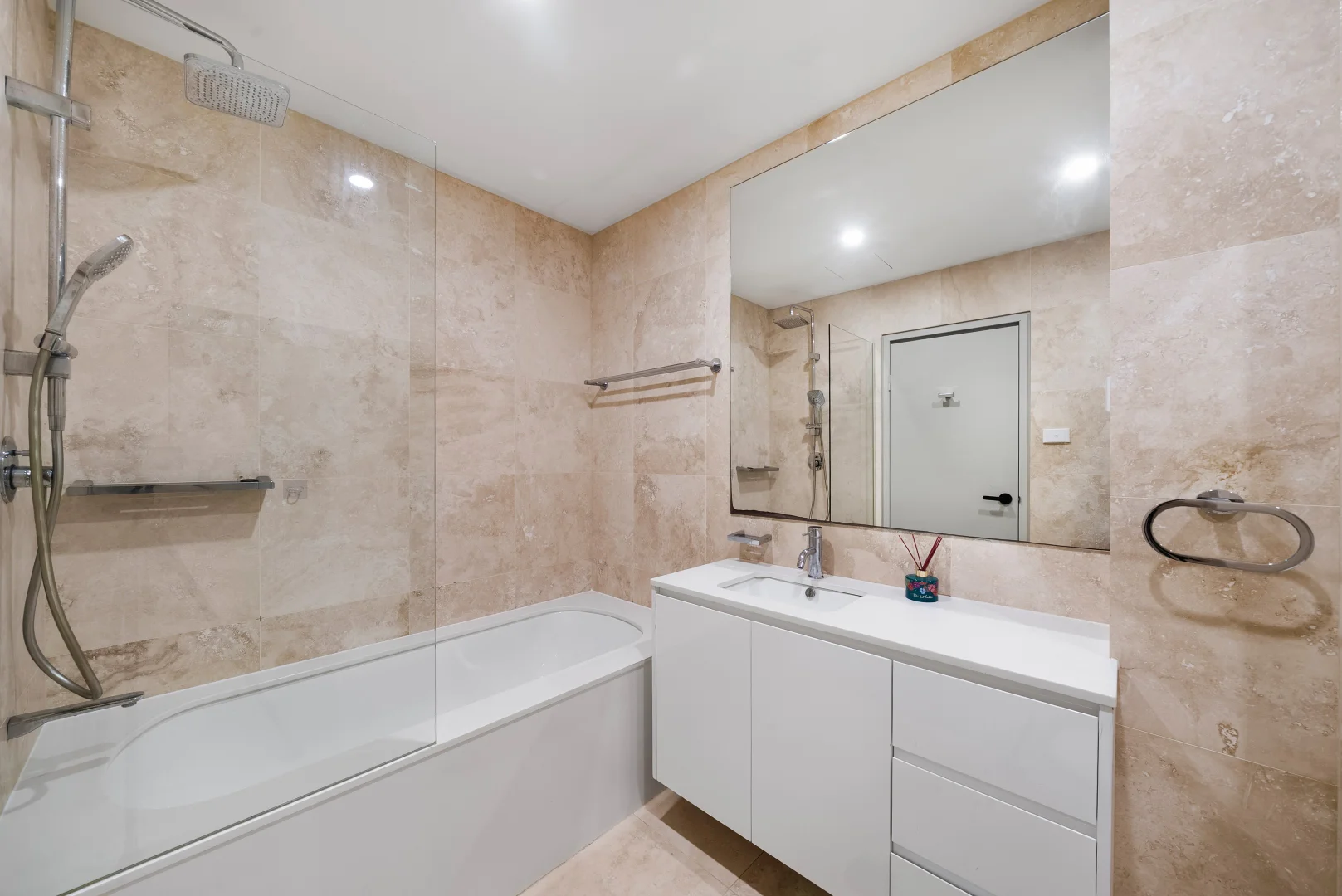 Additional image 7 of 26/3-13 Bundarra Avenue, Wahroonga NSW 2076