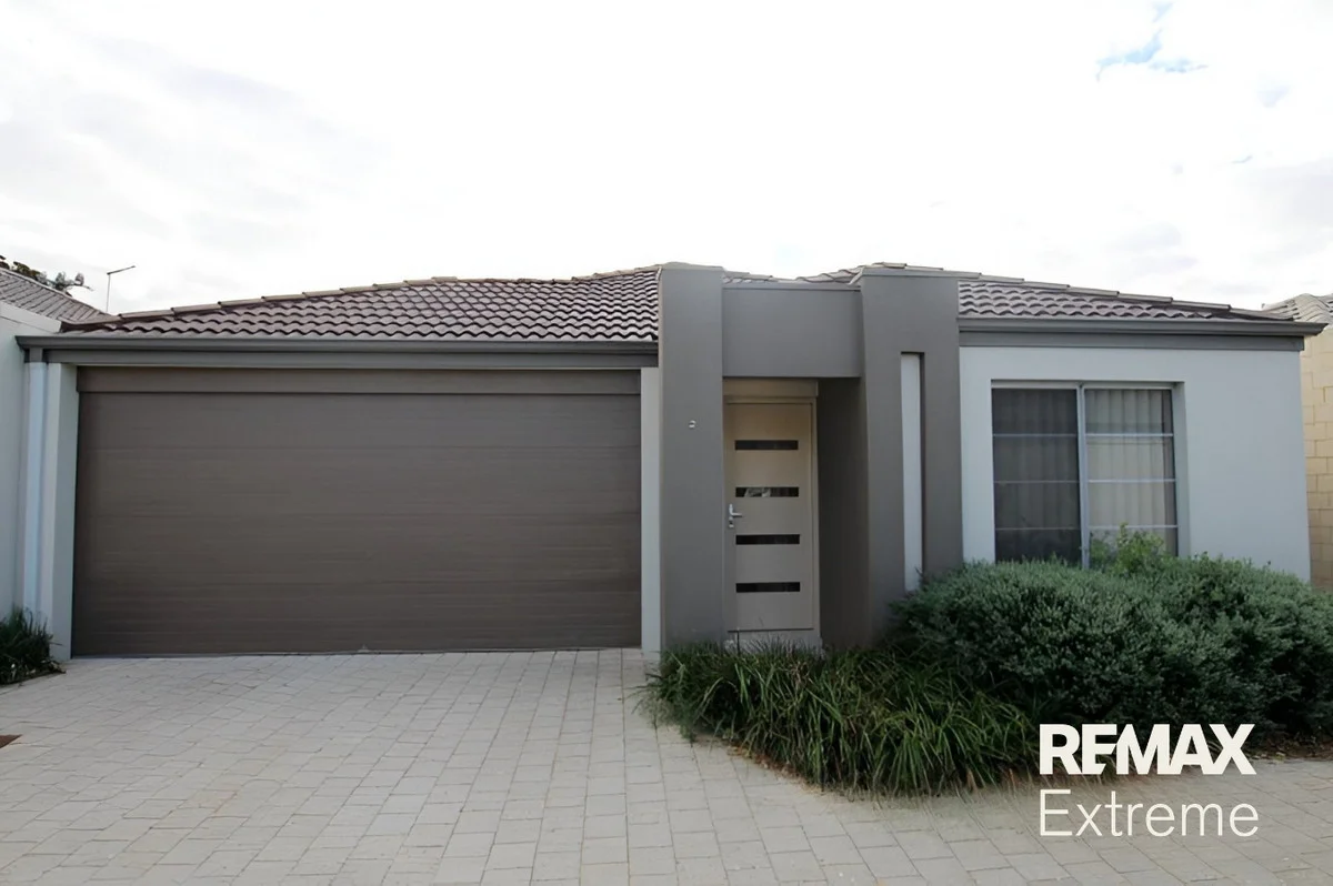 2/24 Renou Street, Queens Park WA 6107