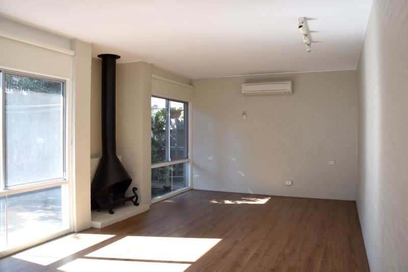 2 bedrooms Semi-Detached in 7B Corlette Street COOKS HILL NSW, 2300