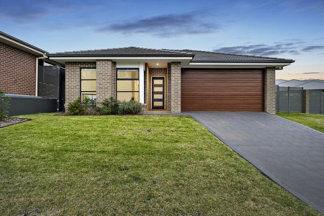 Picture of 112 Brookfield Avenue, FLETCHER NSW 2287