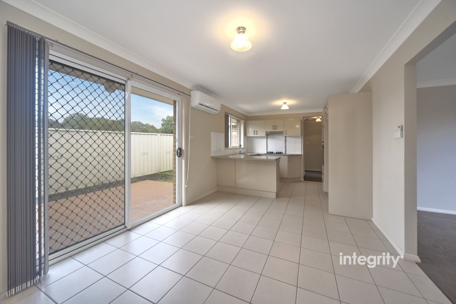 4/14 Hanover Close, South Nowra NSW 2541, Image 2