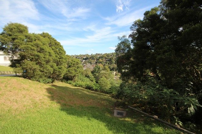 Picture of 18d Murrogun Crescent, CORDEAUX HEIGHTS NSW 2526