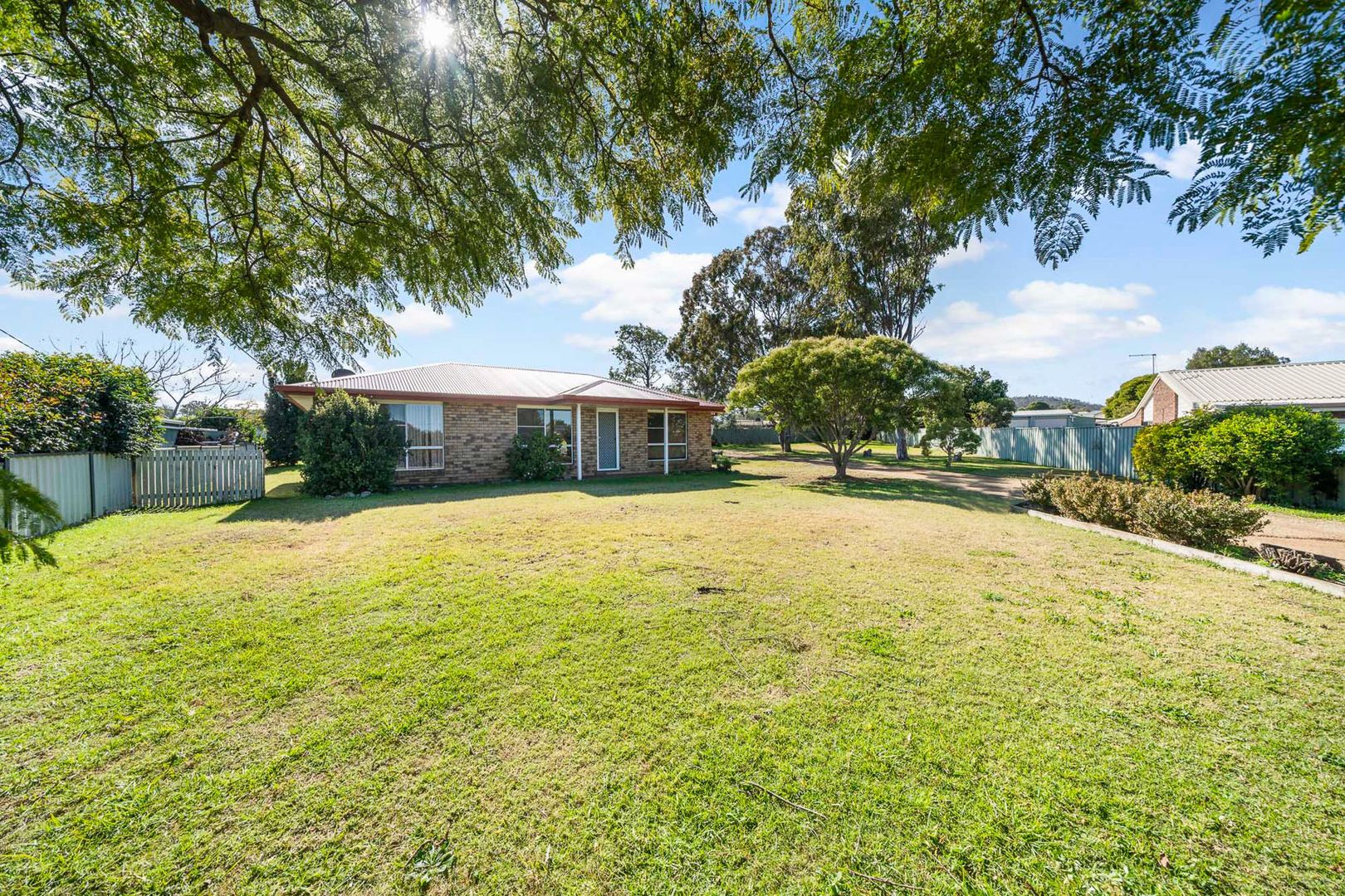 19 Handley Drive, Westbrook QLD 4350, Image 1