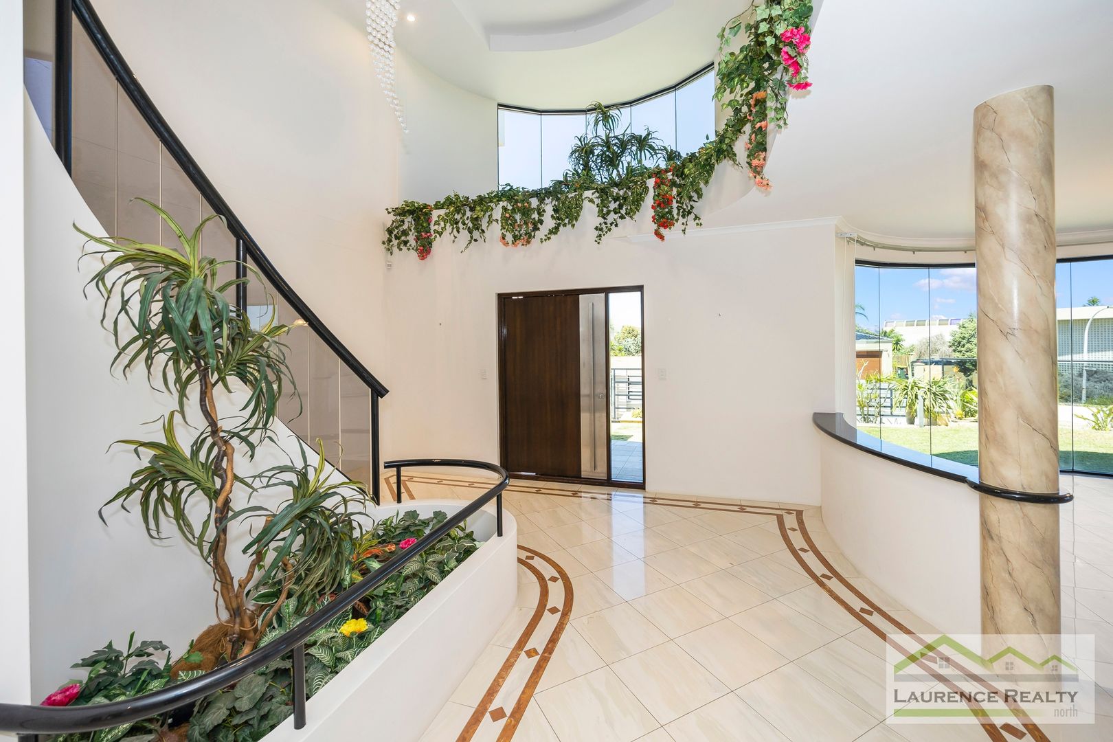 8 Rosslare Promenade, Mindarie WA 6030, Image 2