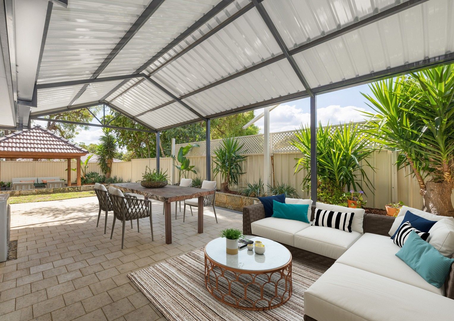 8 Silvereye Court, Beeliar WA 6164, Image 0