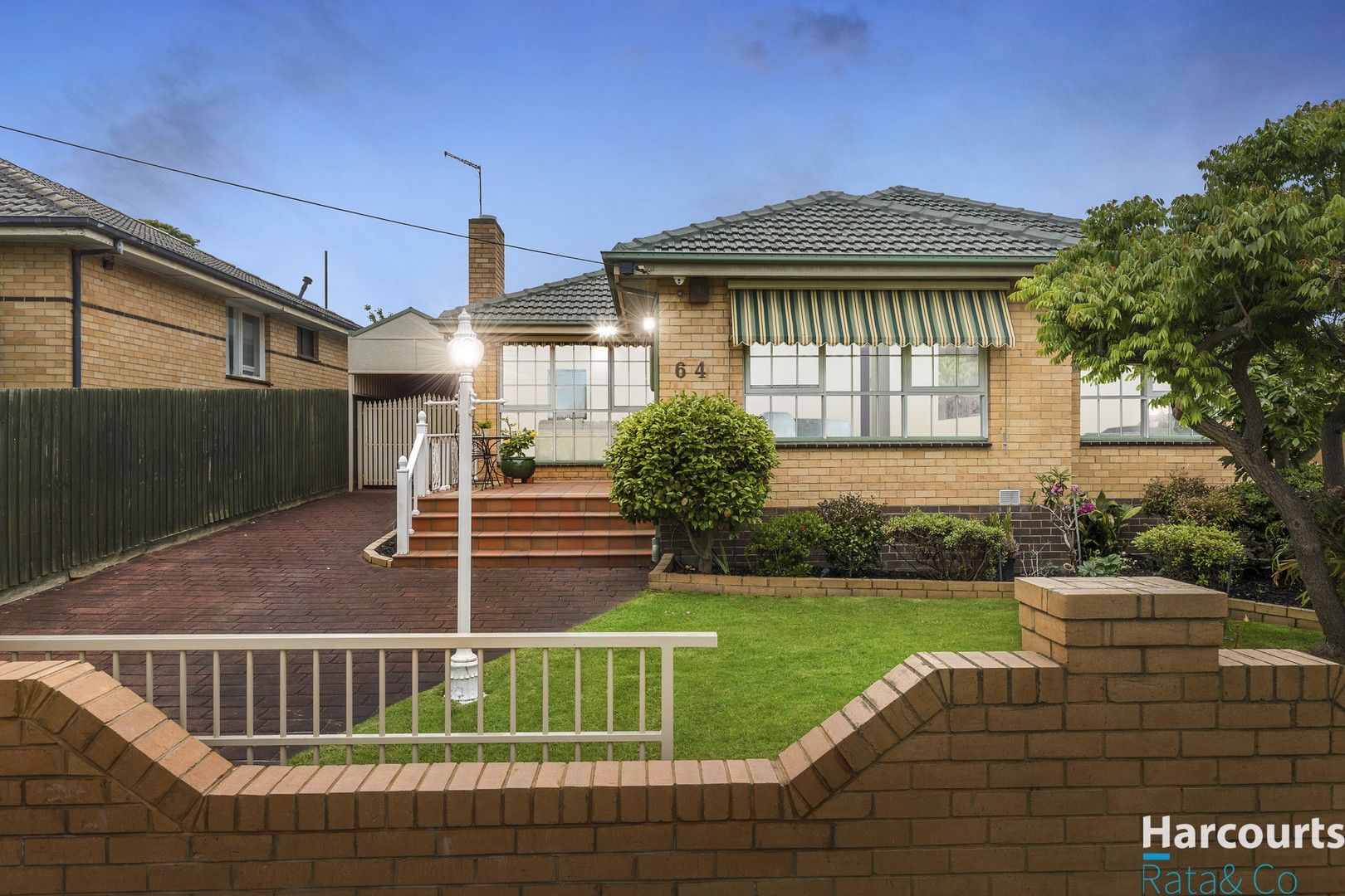 4 bedrooms House in 64 Somerlayton Crescent FAWKNER VIC, 3060