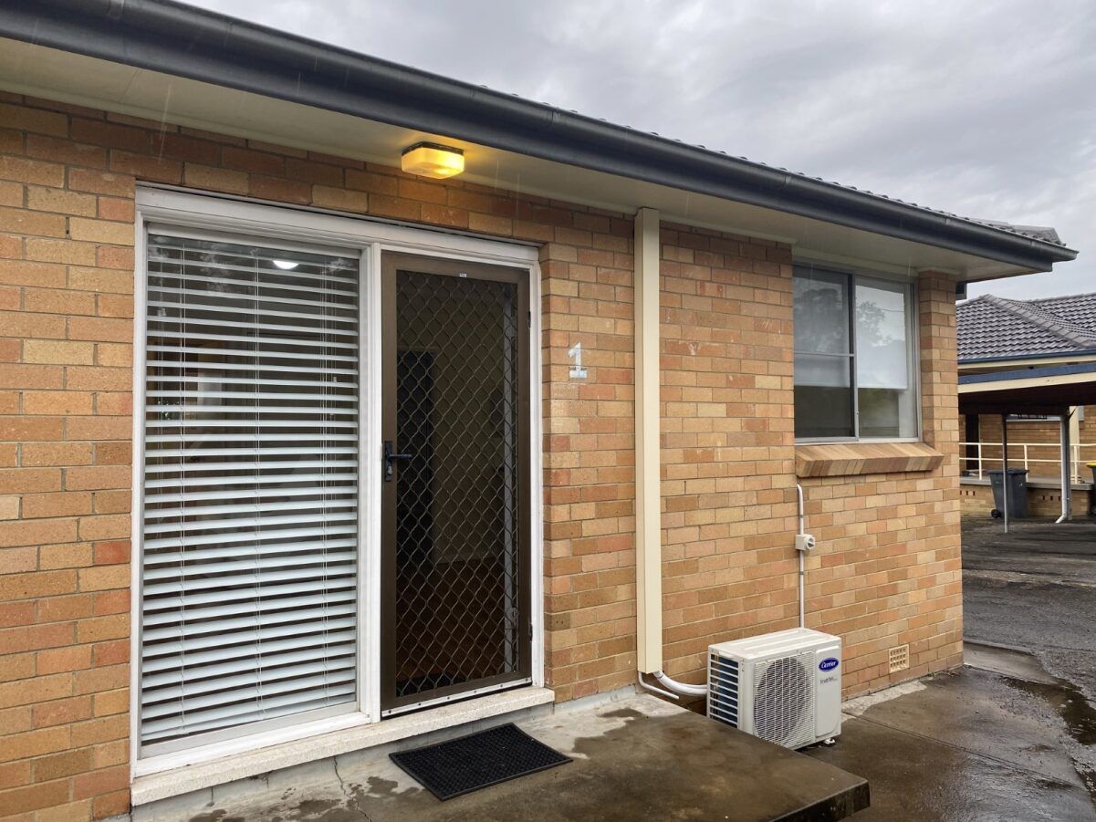 1 bedrooms Apartment / Unit / Flat in 1/8 Clare Street GLENDALE NSW, 2285