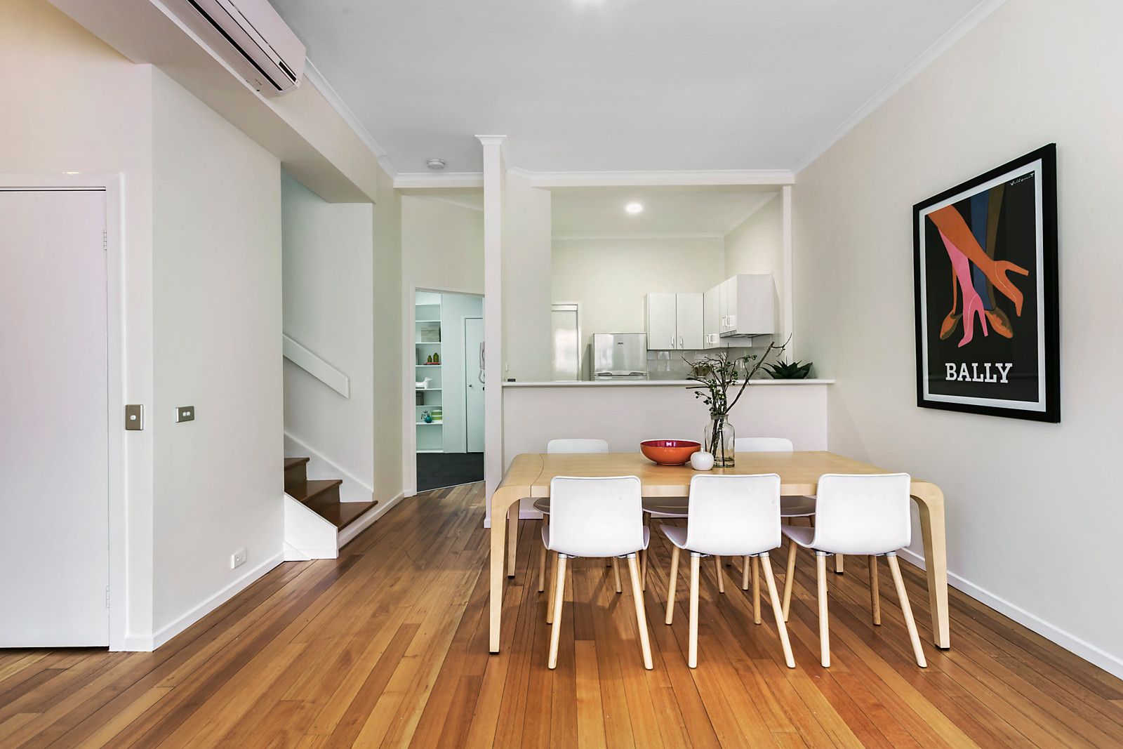 20 Mansion House Lane, West Melbourne VIC 3003, Image 2