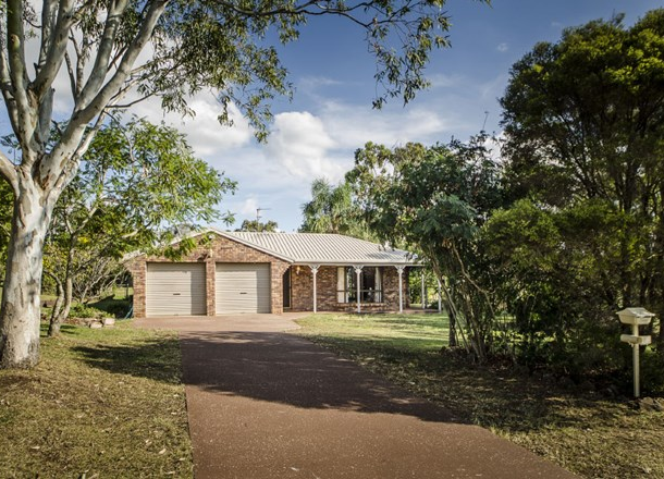 10 Abif Street, Cotswold Hills QLD 4350