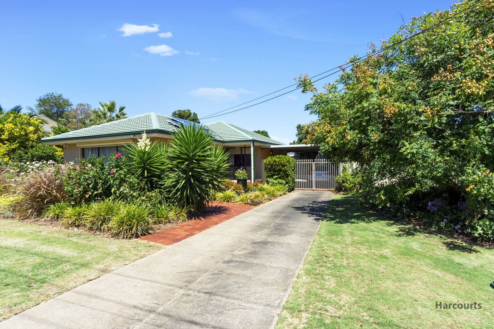 27 Barnabas Crescent, Christie Downs SA 5164, Image 2