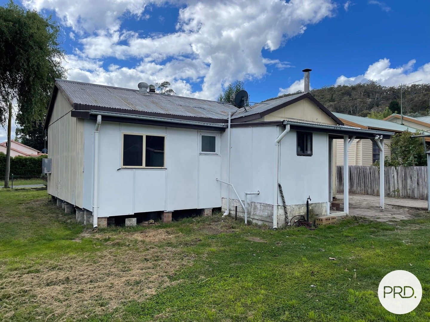 6 Wattle Avenue, Captains Flat NSW 2623 House For Rent 410 Domain