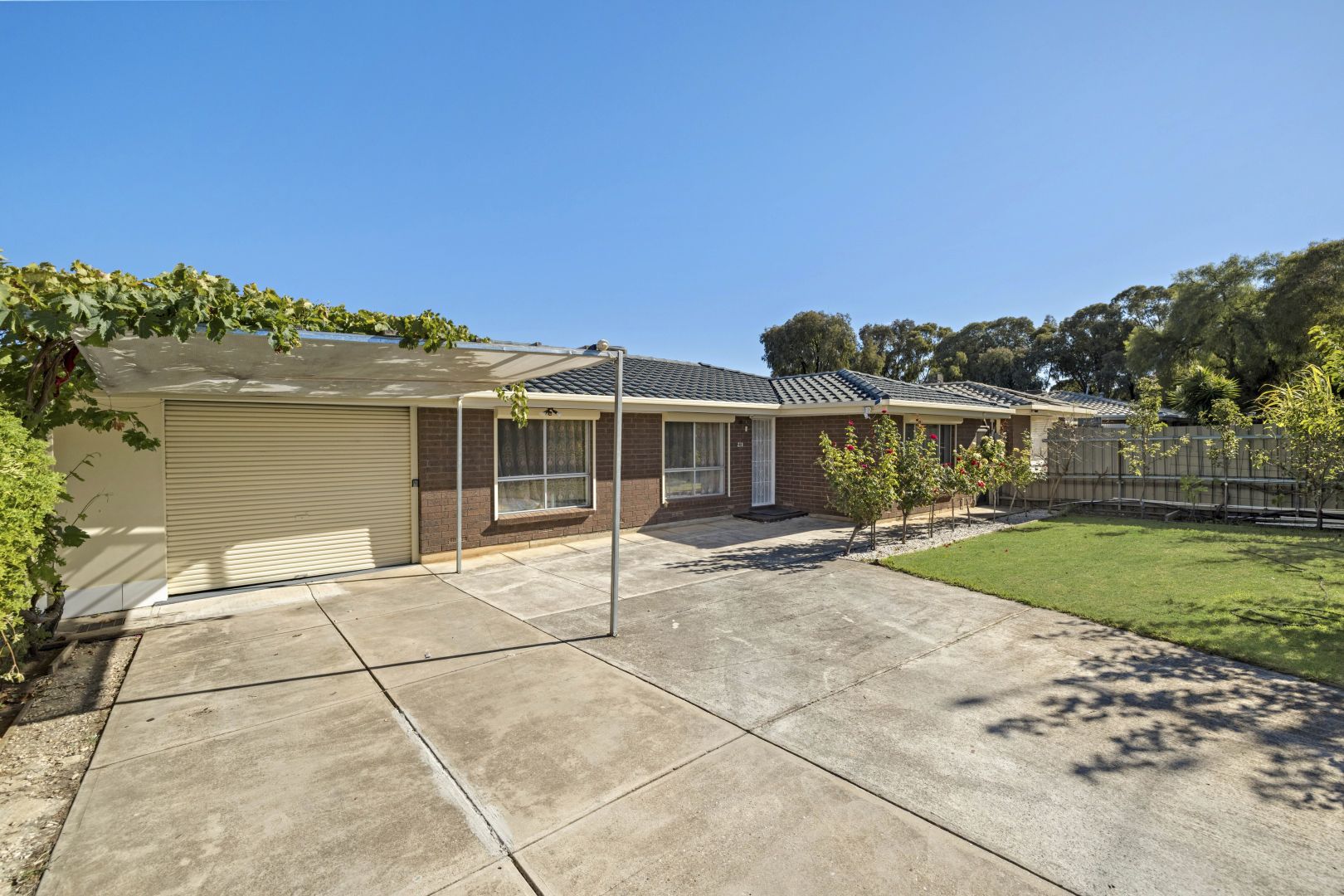 221 Whites Road, Paralowie SA 5108, Image 1