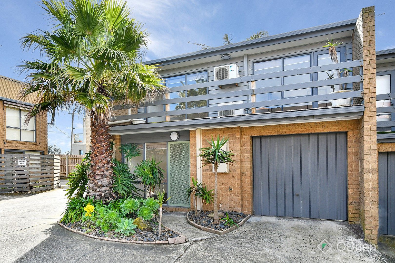 2 bedrooms Apartment / Unit / Flat in 4/44 Nepean Highway SEAFORD VIC, 3198