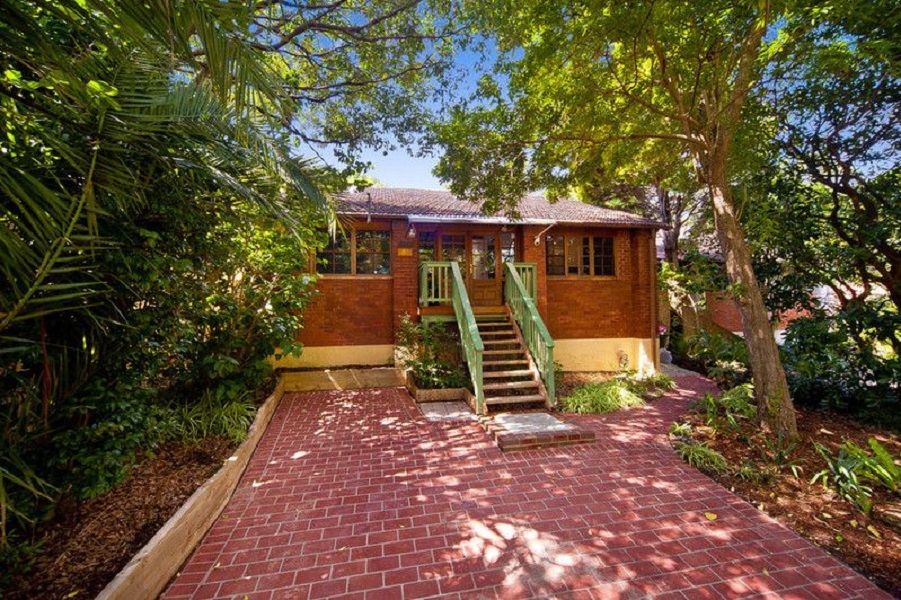 3 bedrooms House in 81 Dalrymple Avenue CHATSWOOD NSW, 2067
