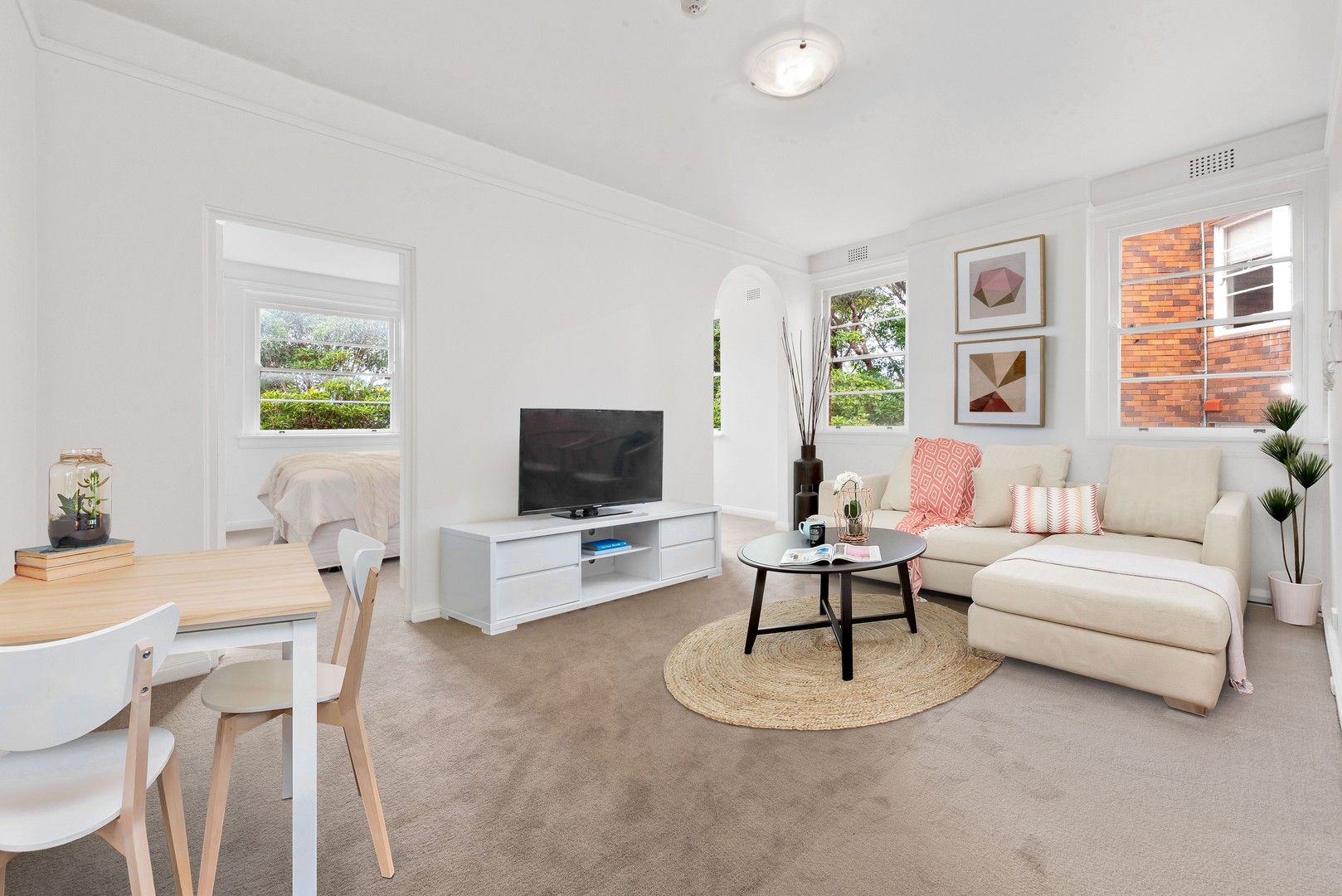 2 bedrooms Apartment / Unit / Flat in 5/44 Birriga Road BELLEVUE HILL NSW, 2023