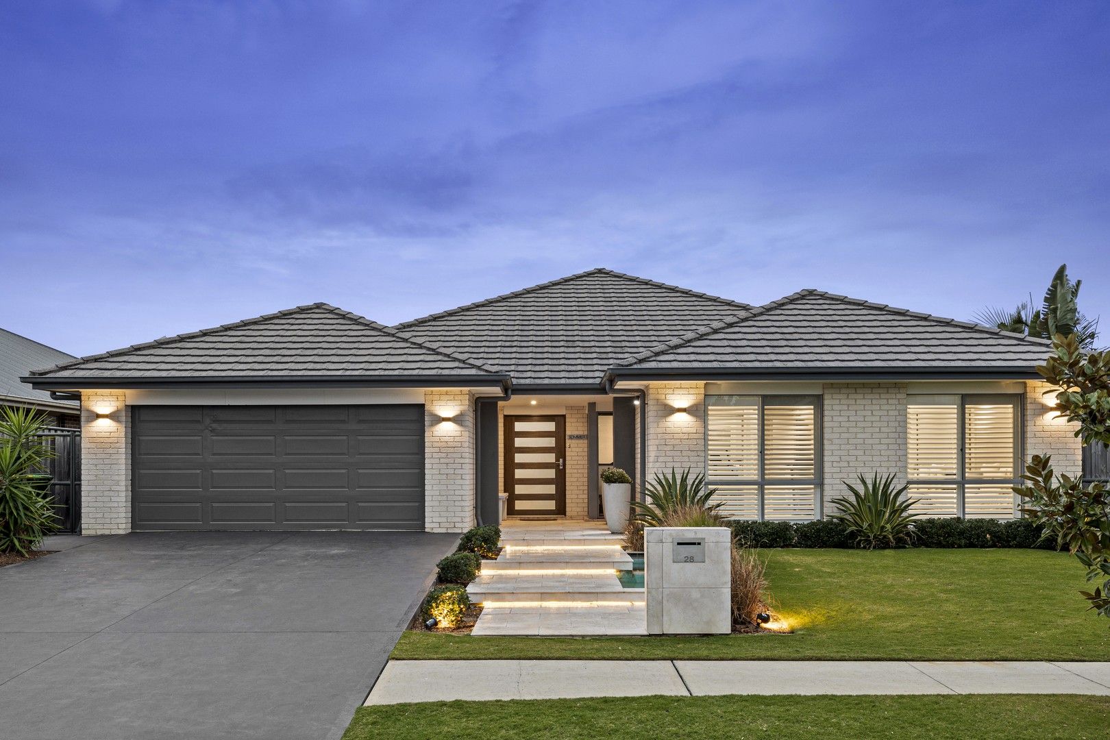 4 bedrooms House in 28 Vine Street PITT TOWN NSW, 2756