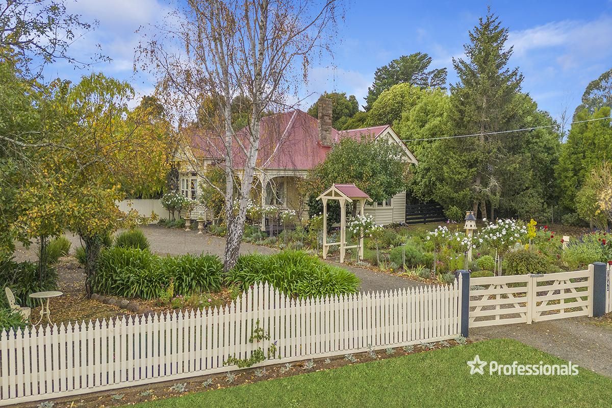 7940 Hamilton Highway, Tarrington VIC 3301, Image 0