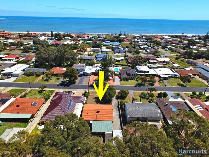 25 Perseus Road, Silver Sands WA 6210, Image 0